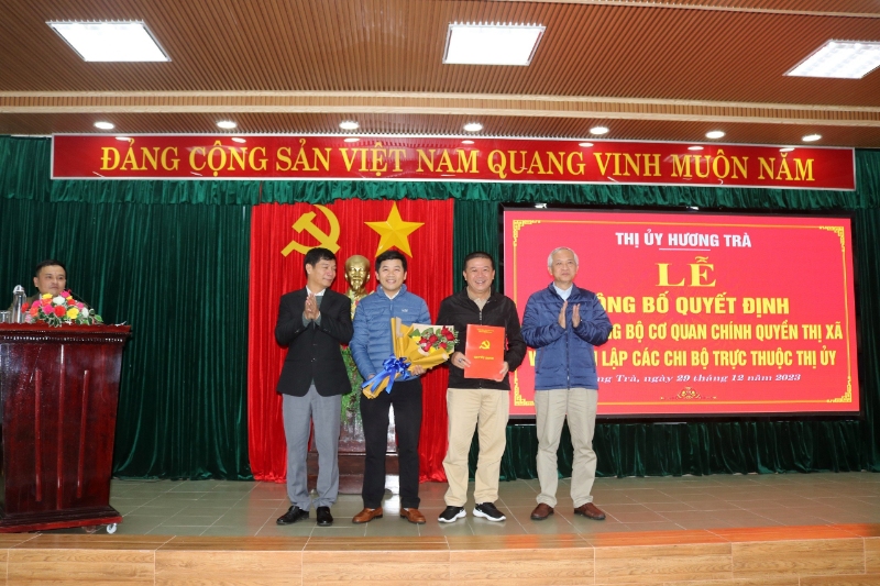 thanh lap cac chi bo moi 4