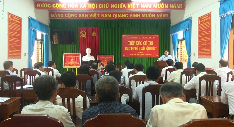 Nhiều kiến nghị, đề xuất liên quan đến chế độ, chính sách đặc thù cho đội ngũ cán bộ cấp cơ sở