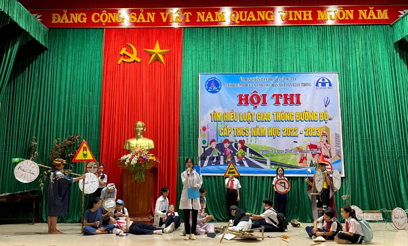 Hương Trà: 180 học sinh THCS thi tìm hiểu Luật giao thông đường bộ