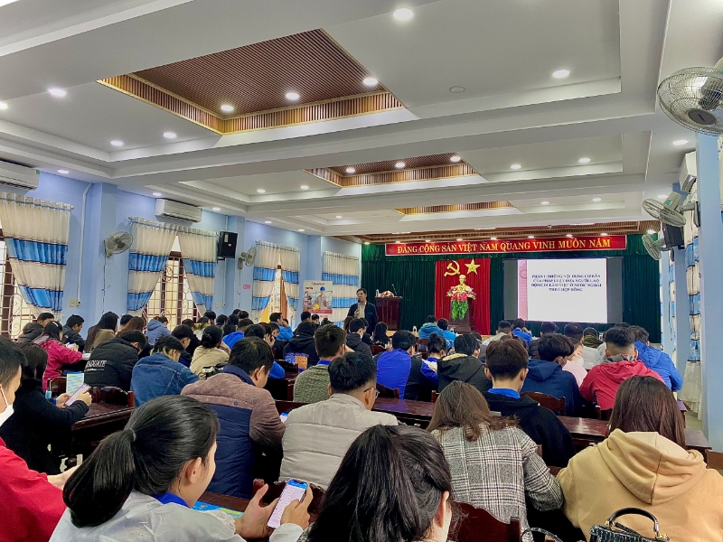 Hơn 120 đoàn viên thanh niên, người lao động tham gia hội nghị tuyên truyền, tư vấn xuất khẩu lao động