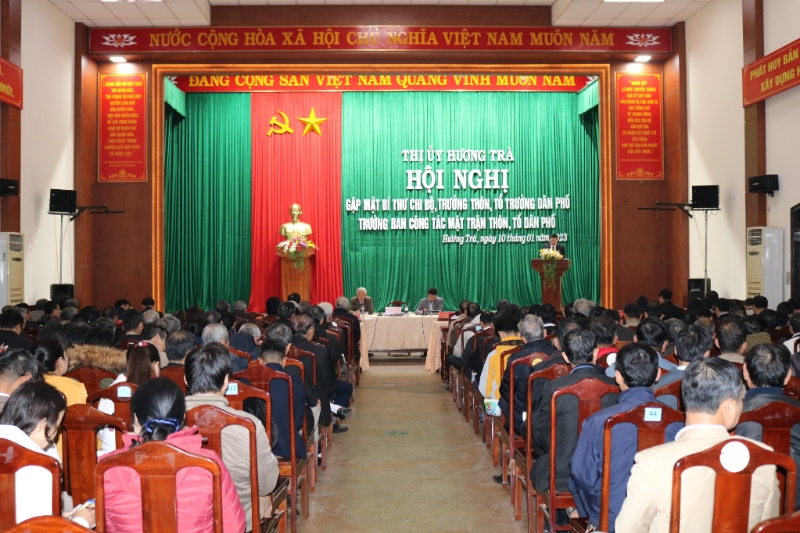 Thị ủy Hương Trà: Gặp mặt các Bí thư chi bộ, Tổ trưởng, Trưởng thôn, Trưởng Ban công tác Mặt trận thôn, TDP