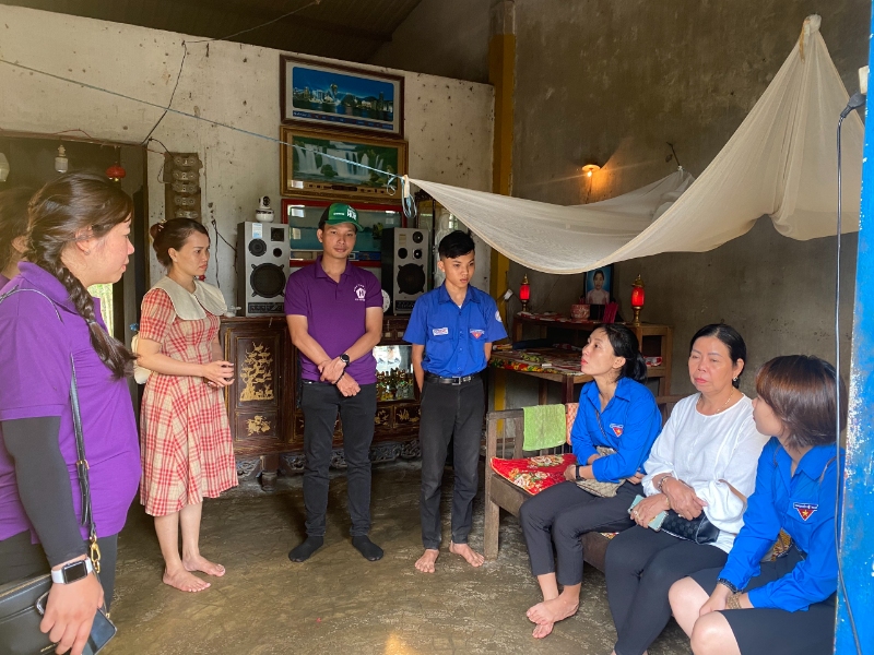 anh 4 doan den tham gia dinh thanh nien co hoan canh kho khan cua xa binh thanh