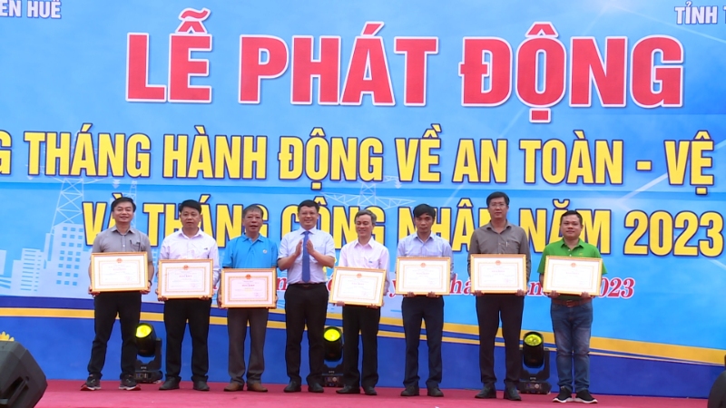 khen thuong ca nhan 1