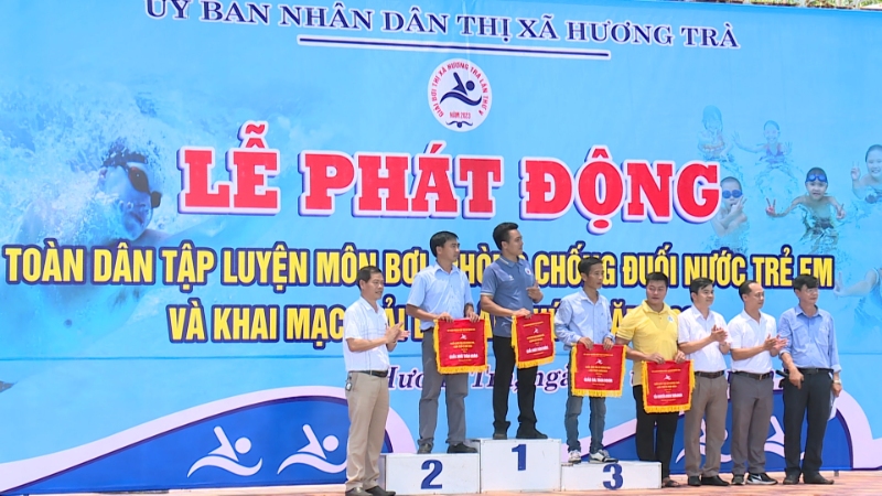 trao giai toan doan