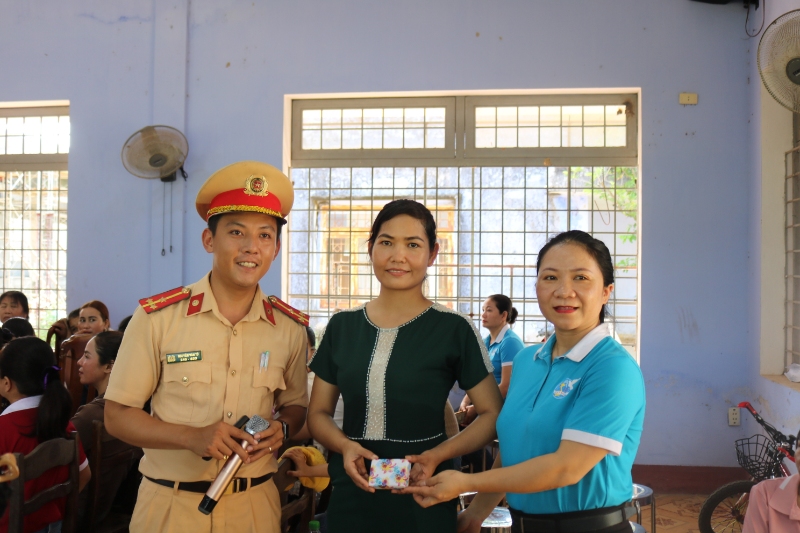 anh 3