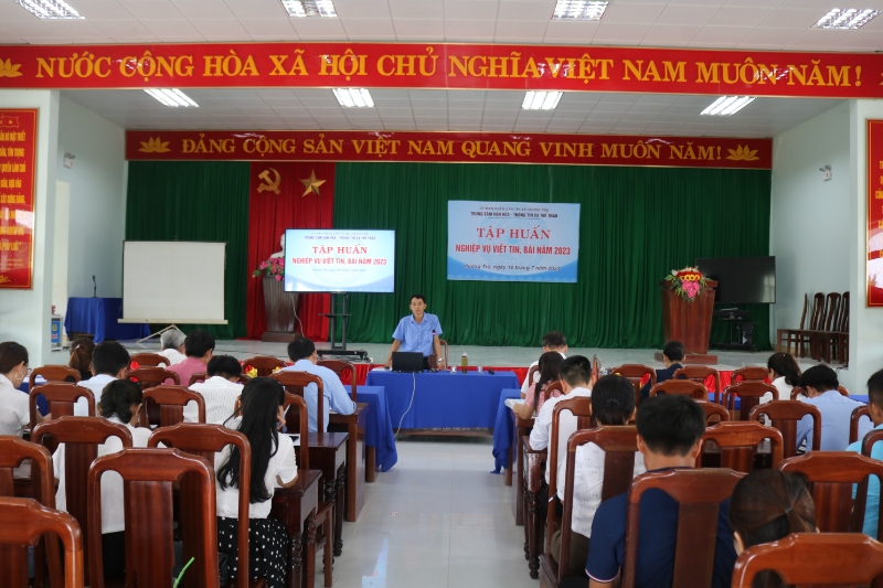 tap huan tin bai dai co so 3