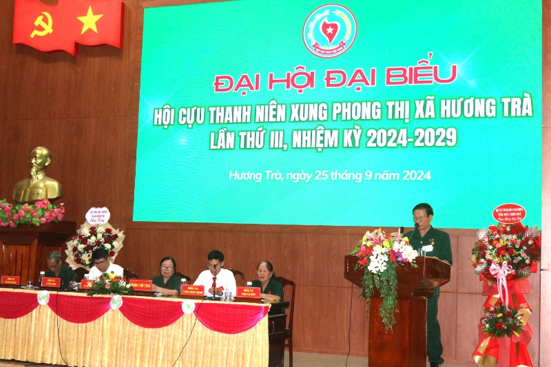 dong chi hoang huu xuyen uy vien ban chap hanh trung uong hoi cuu tnxp viet nam chu tich hoi cuu tnxp tinh thua thien hue phat bieu chi dao tai dai hoi