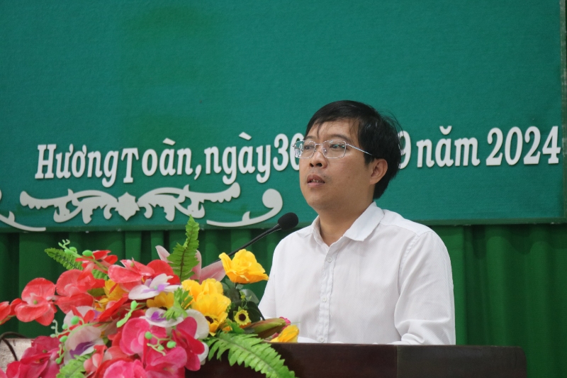 ong nguyen tien giang truong phong van hoa thong tin thi xa huong tra phat bieu khai giang lop tap huan