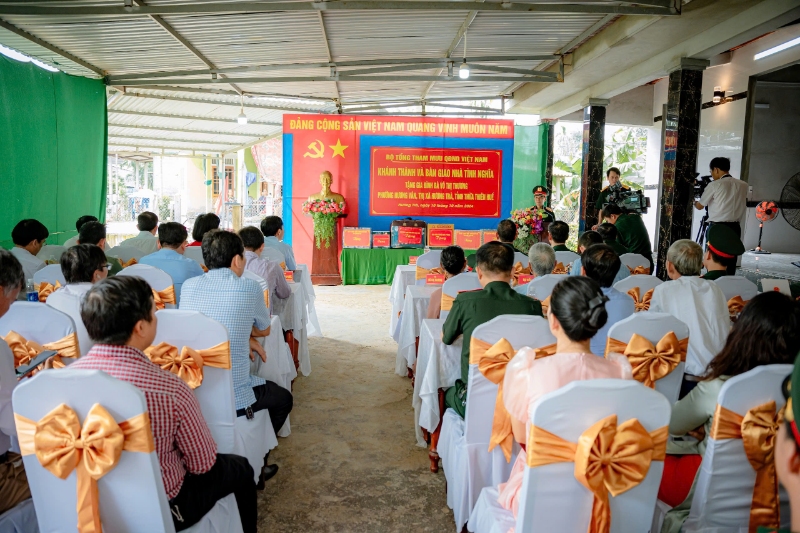 Hương Trà: Bàn giao nhà tình nghĩa cho thân nhân liệt sĩ