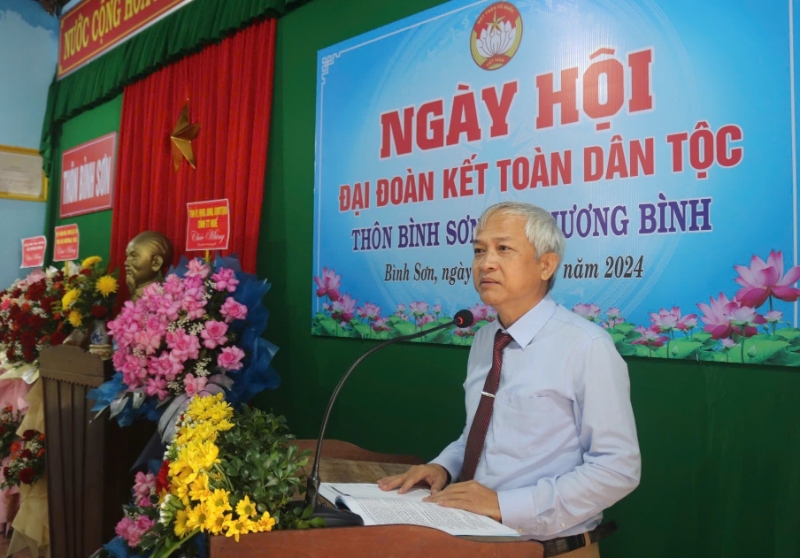Ông Lê Hồng Thắng, Phó Bí thư thường trực Thị ủy phát biểu chúc mừng tại Ngày hội