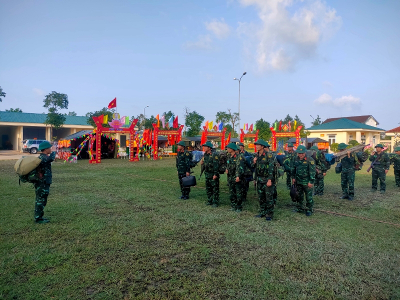 Kết quả lãnh đạo, chỉ đạo thực hiện nhiệm vụ xây dựng quốc phòng, toàn dân của cấp ủy, cơ quan, lực lượng vũ trang địa phương, thị xã Hương Trà và tỉnh Thừa Thiên Huế.