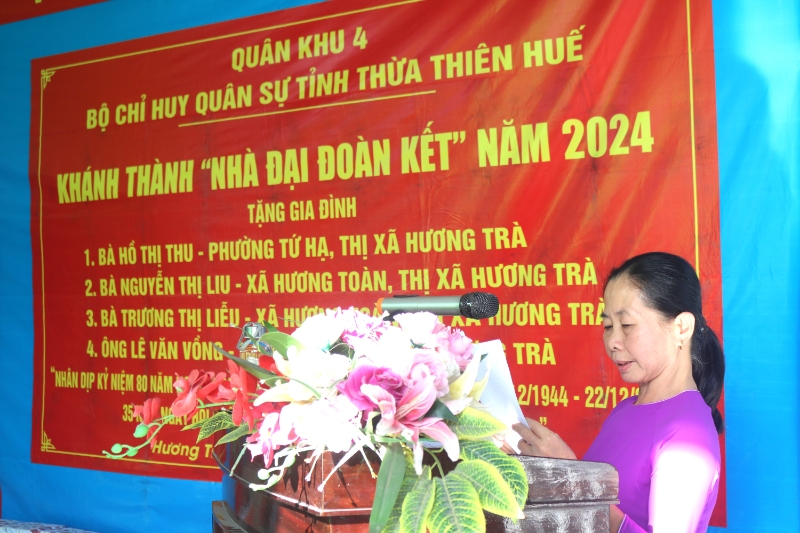 ba nguyen thi thu phuong tu ha dai dien 4 ho gia dinh nhan nha dai doan ket chia se cam nghi tai buoi khanh thanh