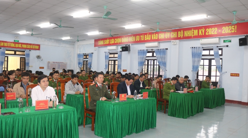 Hương Trà: Ra quân bảo đảm an ninh, trật tự dịp Tết Nguyên đán Ất Tỵ 2025