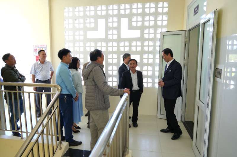 cac dai bieu tham quan tram y te xa binh thanh