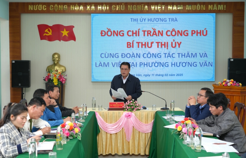 Quan tâm, giải quyết kịp thời những khó khăn, vướng mắc của người dân