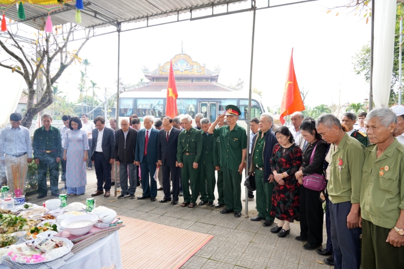 dang huong nga son 8