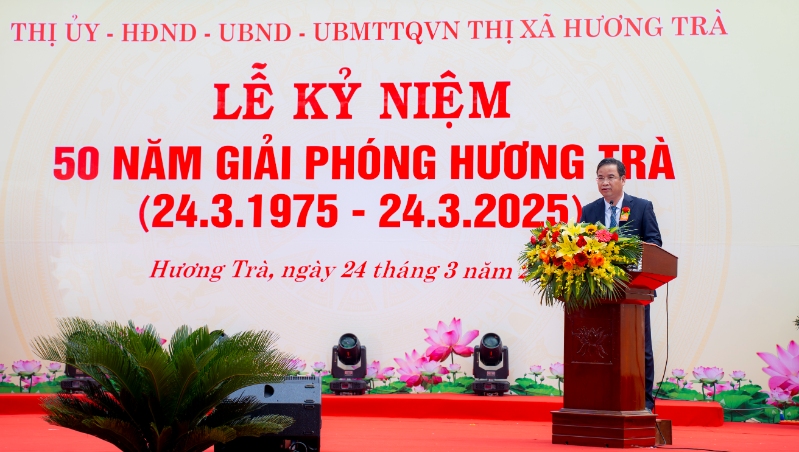 dong chi pham duc tien pho bi thu thuong truc thanh uy phat bieu tai le ky niem