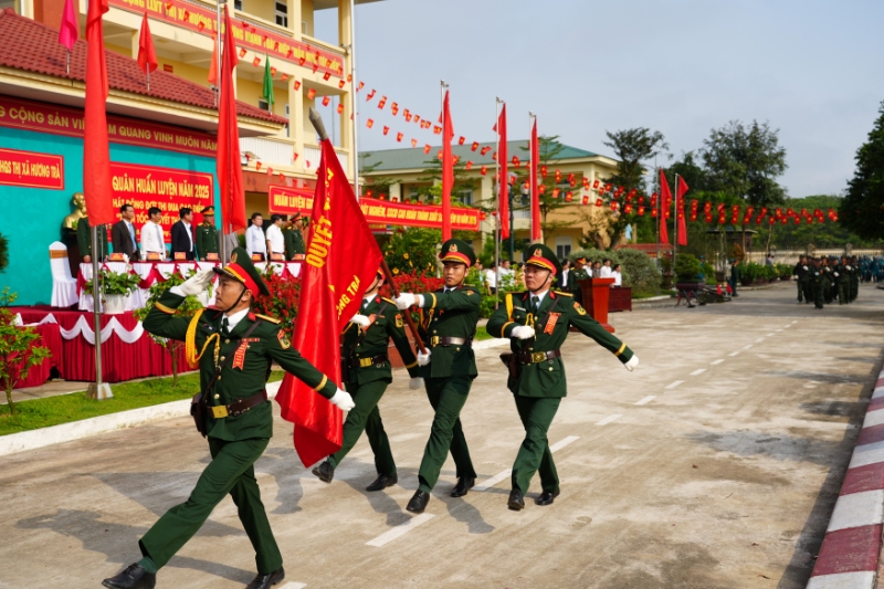 duyet doi ngu tai le ra quan huan luyen
