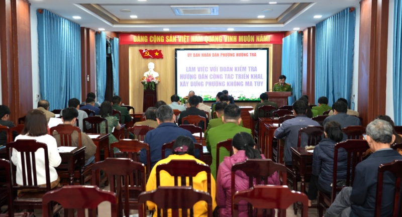 Kiểm tra công tác xây dựng “phường không ma túy” tại phường Hương Trà