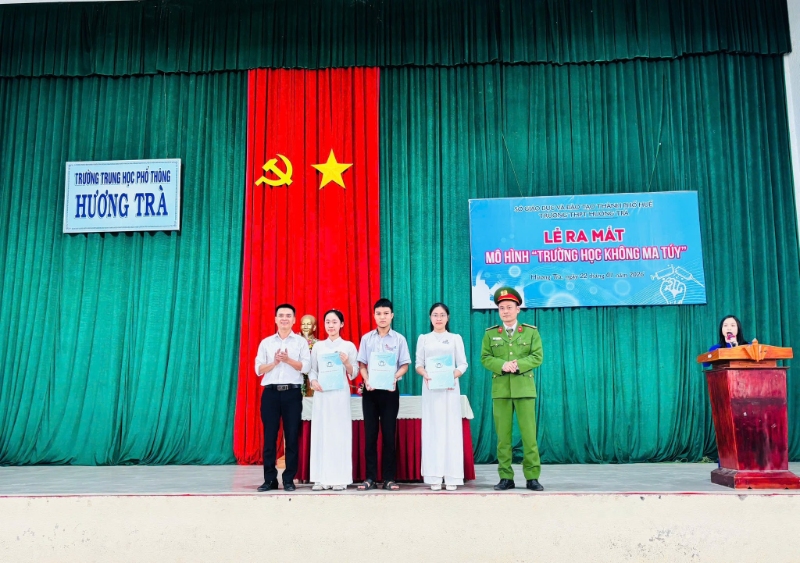anh 4 7