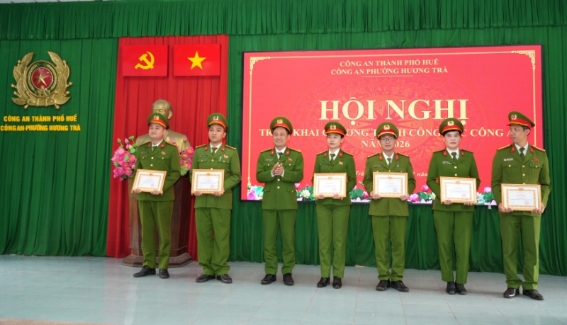 anh 7 1