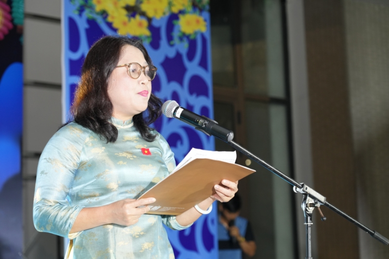 anh 2 4