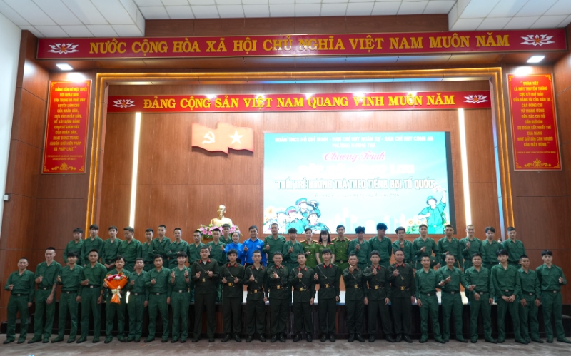 Hương Trà tổ chức chương trình gặp gỡ – giao lưu “Tuổi trẻ Hương Trà theo tiếng gọi Tổ quốc”